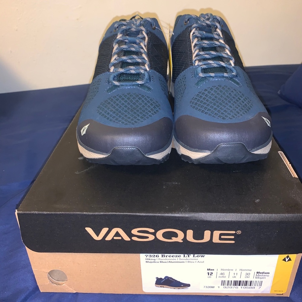 Vasque boots - Picture 2 of 6